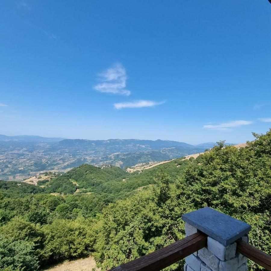 Casa Vacanza Le Viste Serrone ภายนอก รูปภาพ