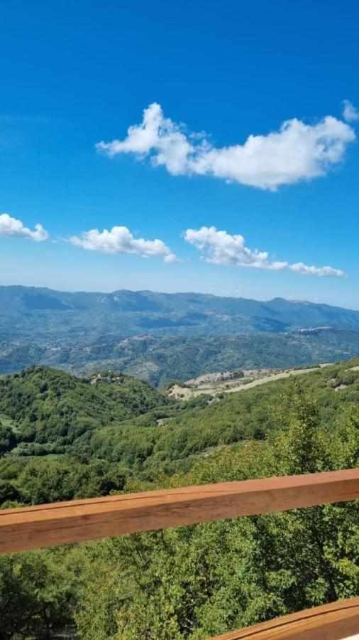 Casa Vacanza Le Viste Serrone ภายนอก รูปภาพ