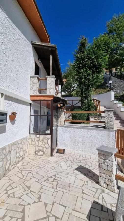 Casa Vacanza Le Viste Serrone ภายนอก รูปภาพ